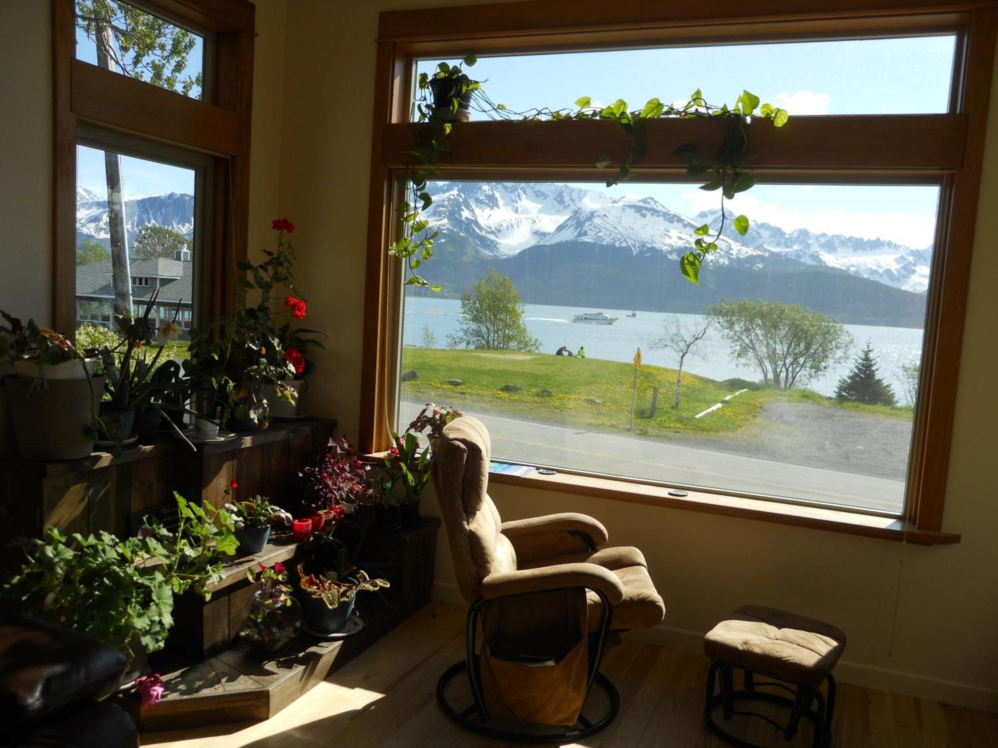 Seward Front Row Bed And Breakfast Buitenkant foto